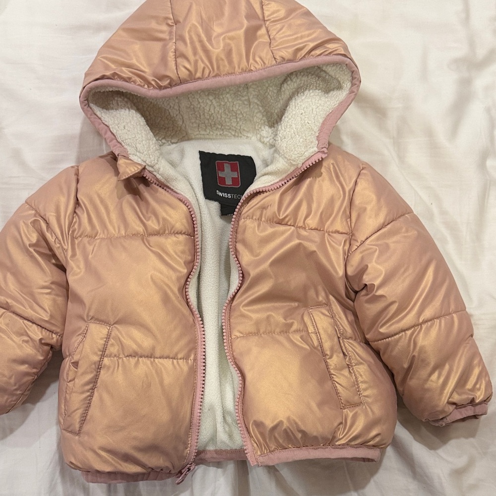 Swiss Tech Girls' Hooded Shimmer Pink Puffer Jacket with Sherpa Lining